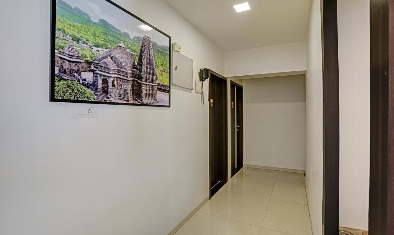 Treebo Excellent Homes, Насик Экстерьер фото